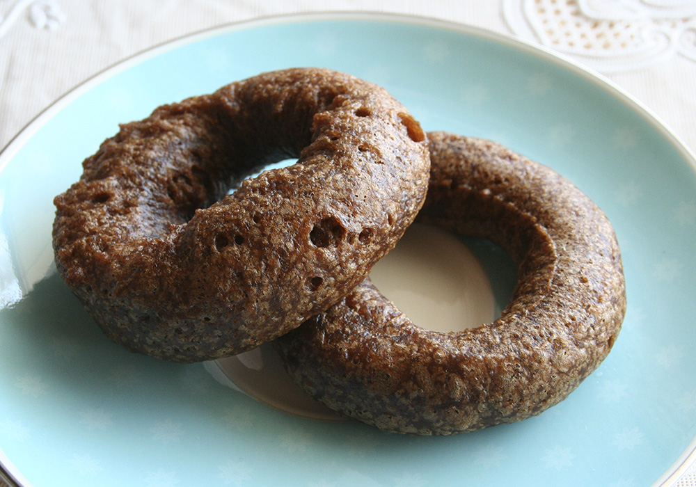 【冷凍】もぐもぐ工房の　おこめでつくったチョコドーナツ 2個