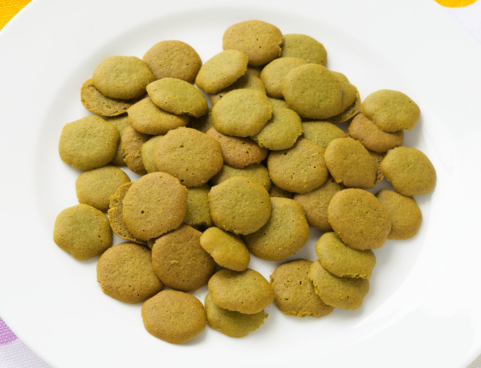 もぐもぐ工房の　すくすくクッキー　ほうれん草