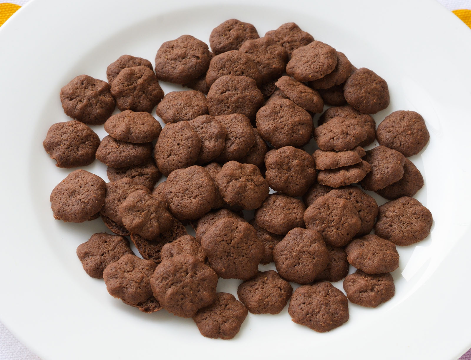 もぐもぐ工房の　すくすくクッキー　チョコレート